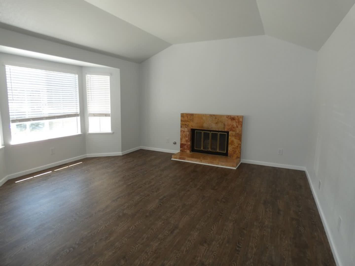 Spacious Orcutt Area Home in Gated Community – photo 3