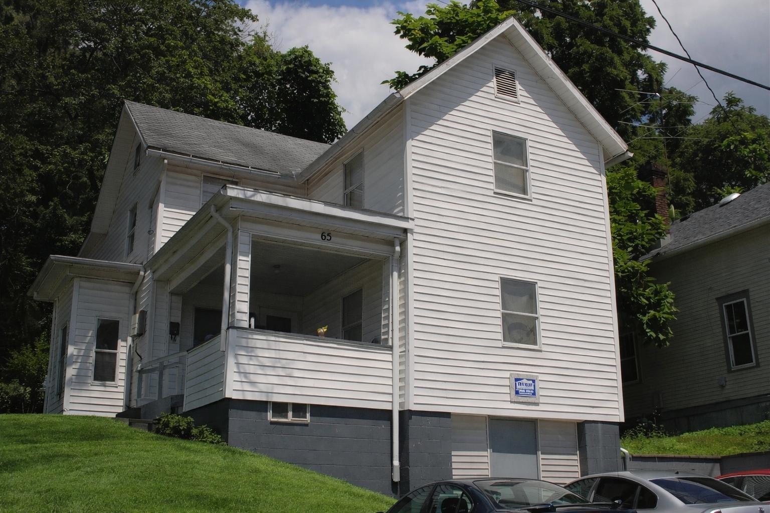 65 Franklin Ave – photo 2
