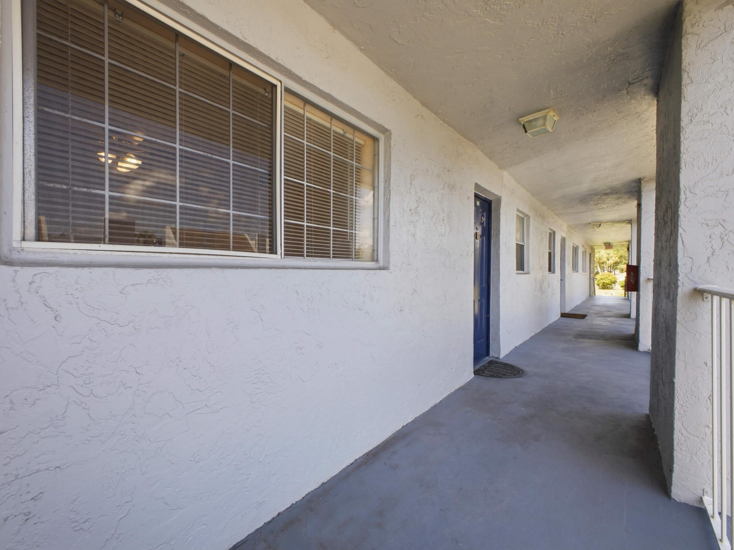 2960 SW 22nd Avenue – photo 2