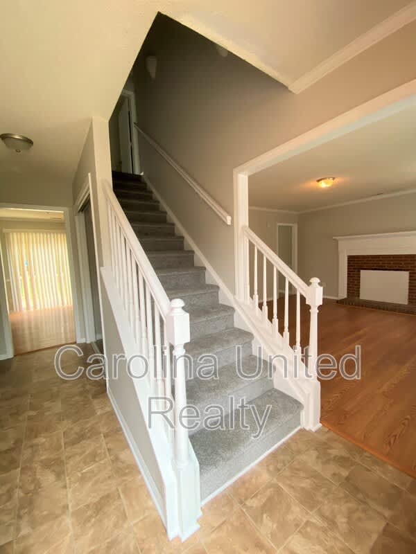 6217 Bandy Dr – photo 4