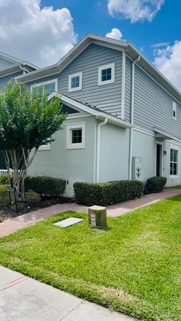 7670 Bowery Dr – photo 2