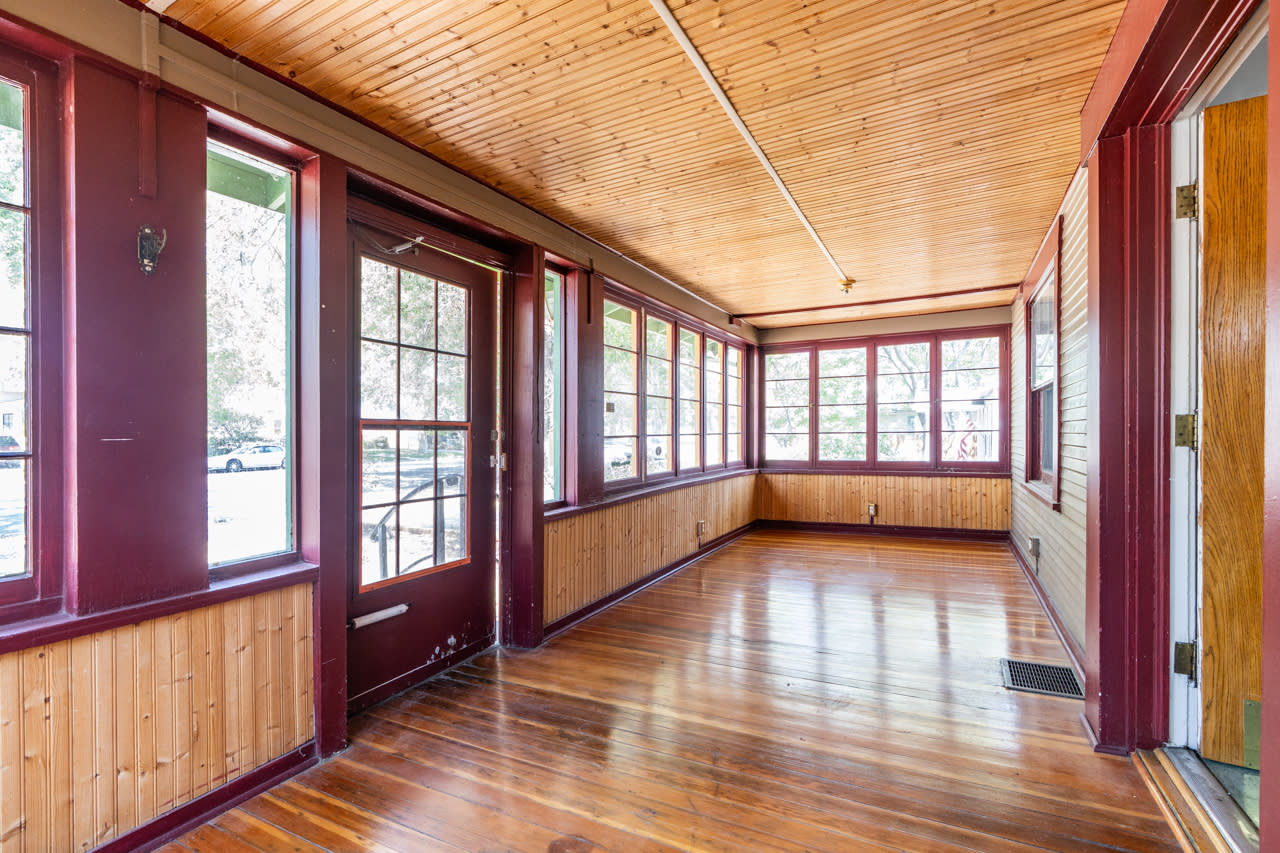 1221 Main Street – photo 4