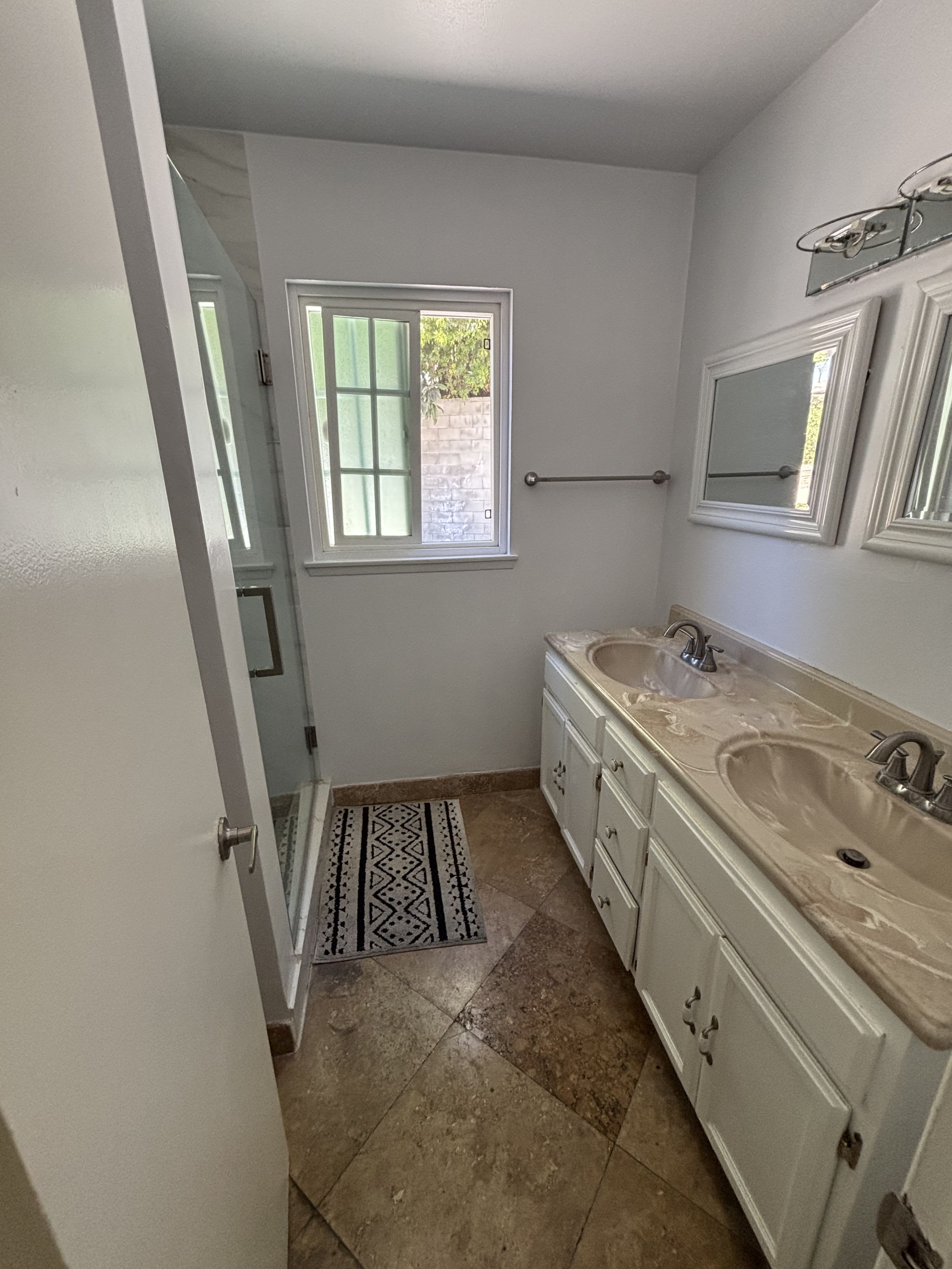 677 Taft Court – photo 4