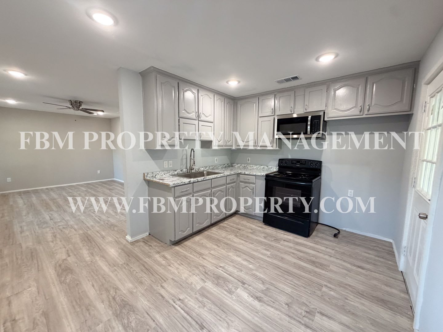 103 Allyn Ave – photo 4