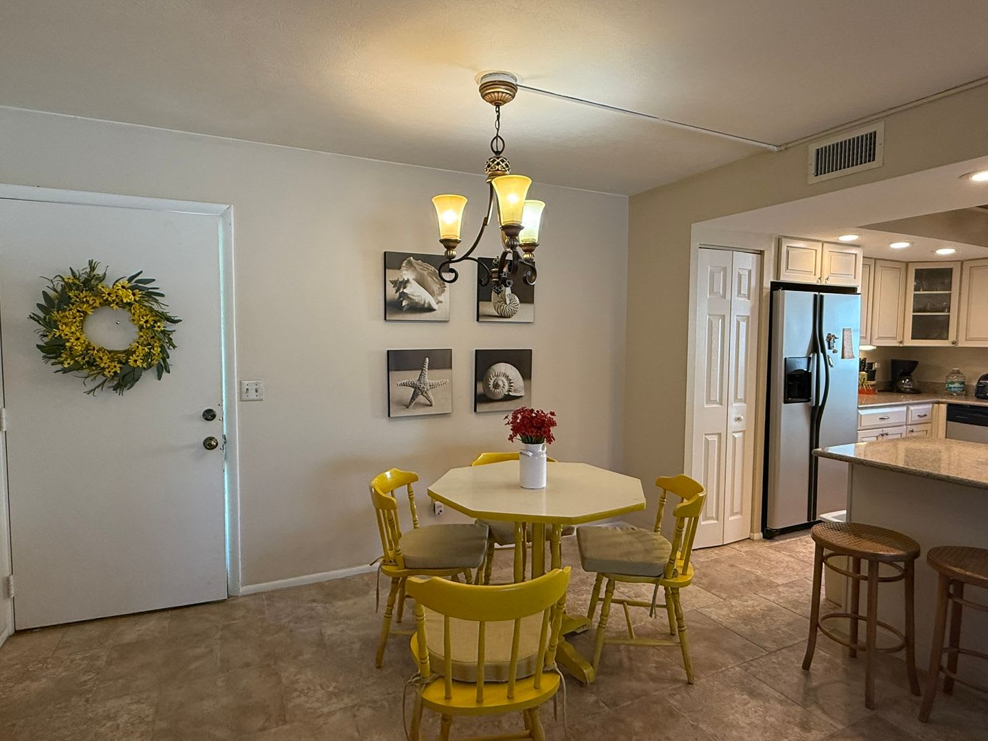 Furnished Condo in Green Dolphin Park – photo 5