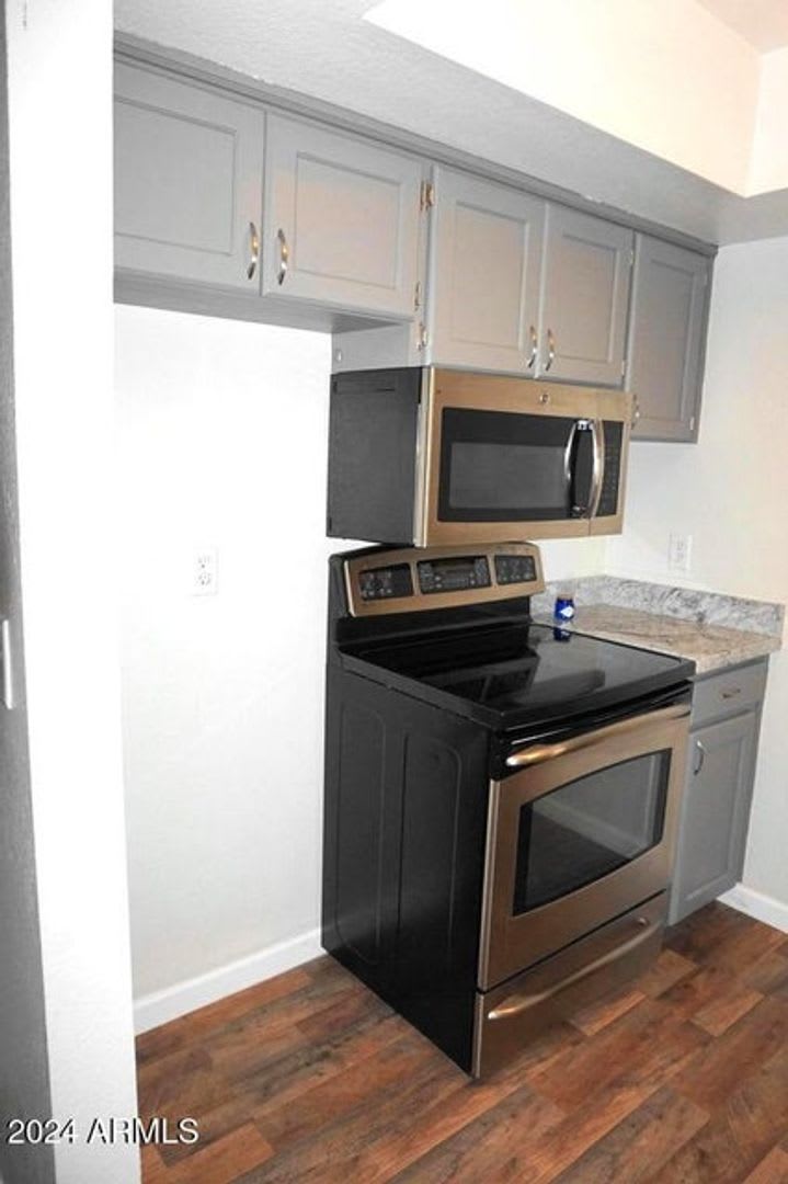 Nice 2 bedroom townhouse! – photo 5