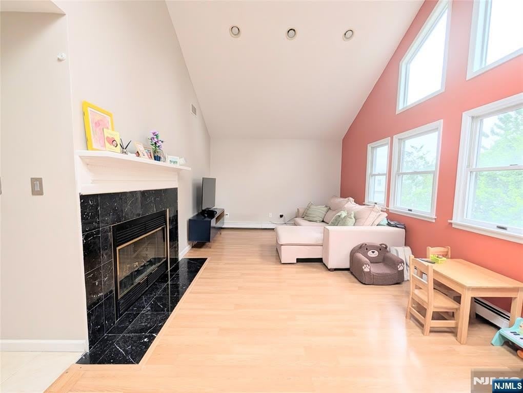 515 Broad Avenue – photo 2