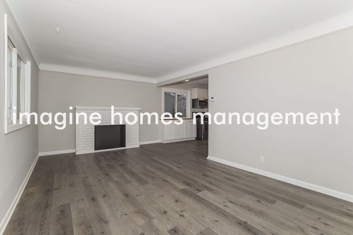 27811 Knickerbocker Road – photo 4
