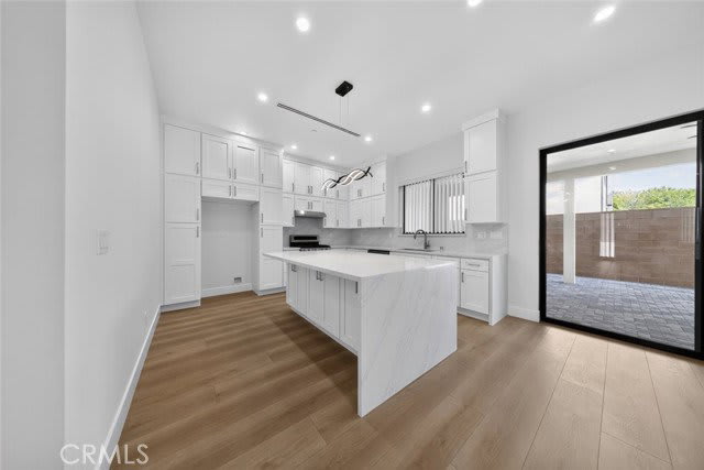7940 Ethel Avenue – photo 2