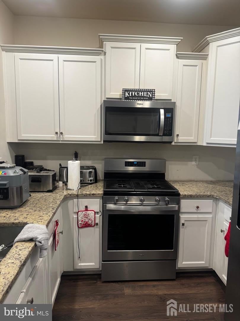 8 Peregrine Way – photo 5
