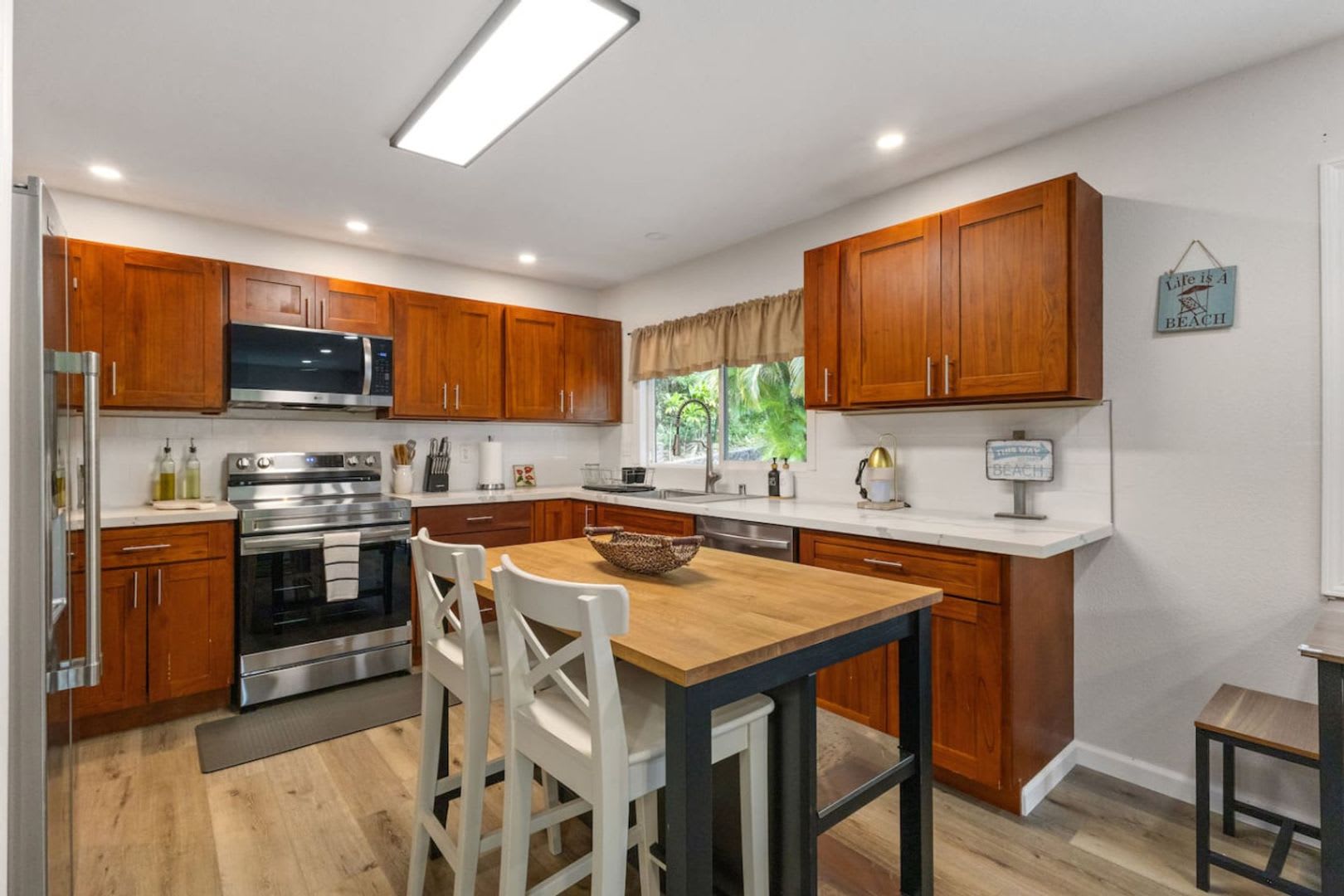 Secluded Forest Retreat Full Kitchen Ac W D – photo 5