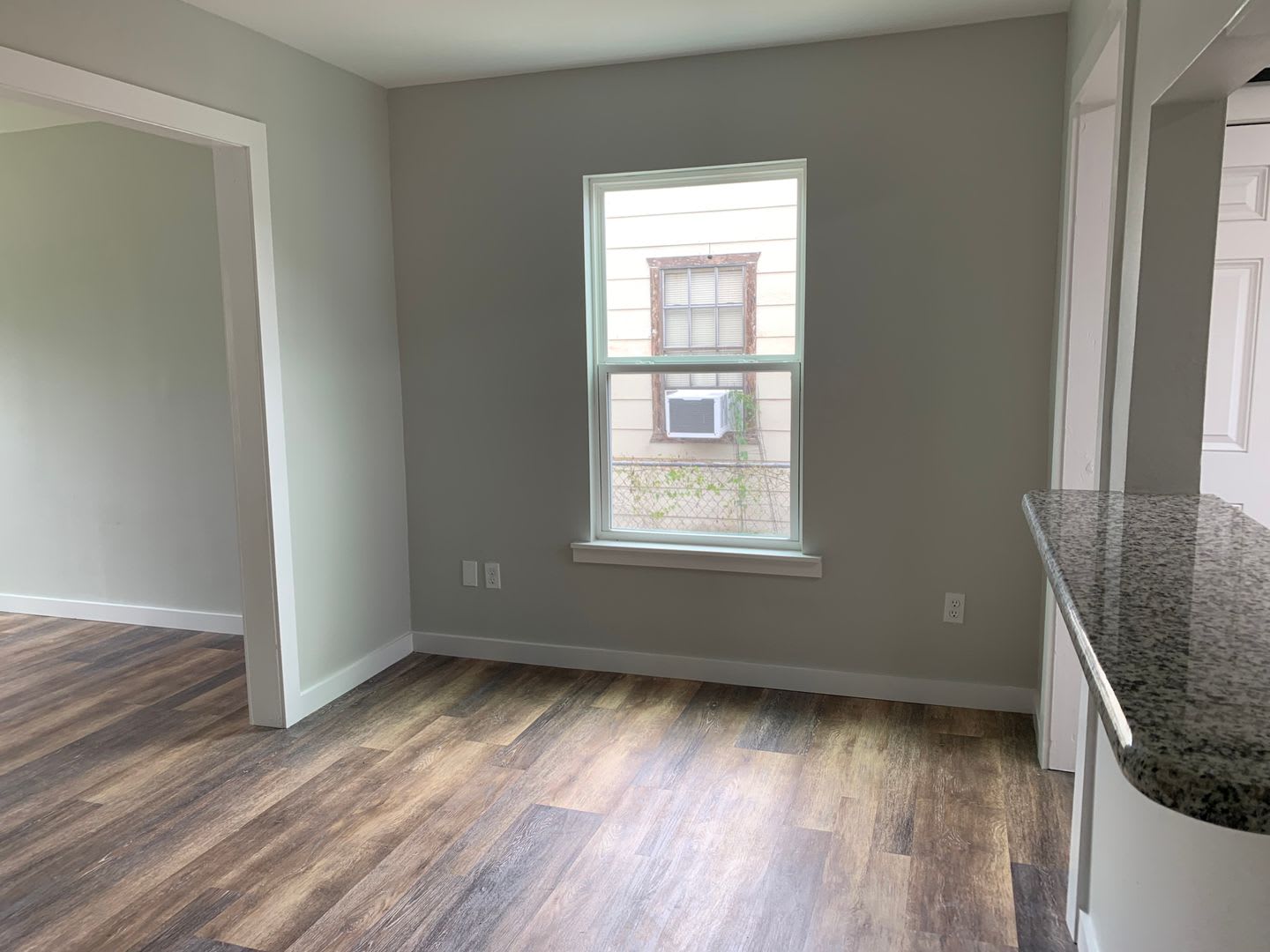 610 Caddo – photo 4