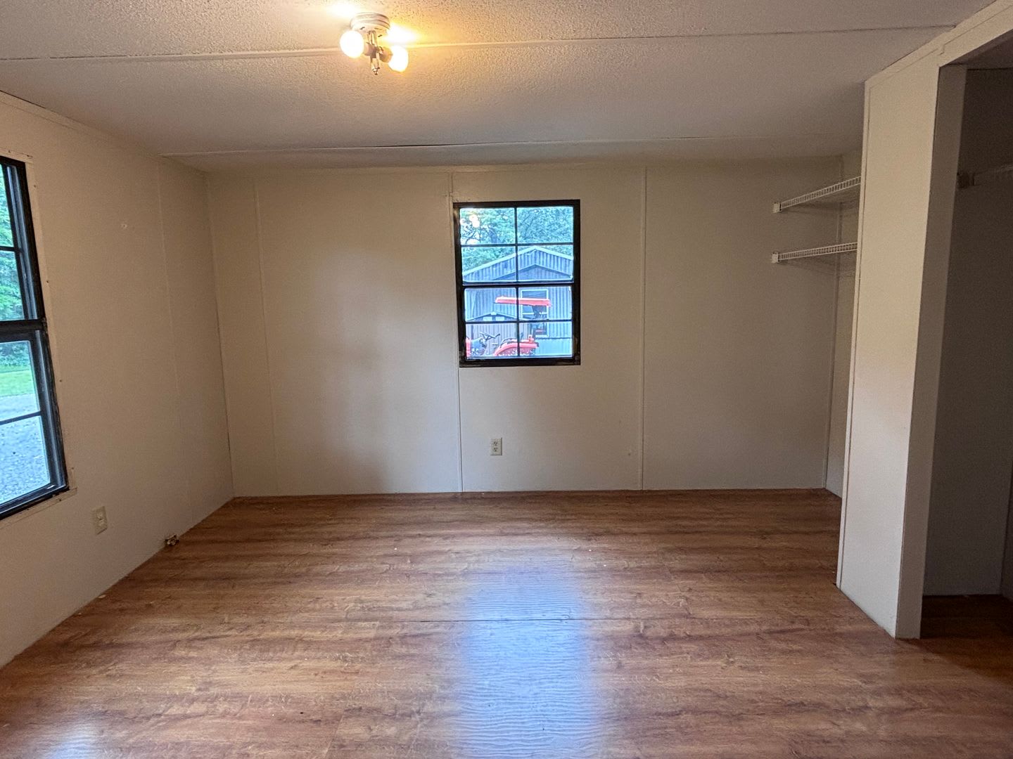 2 Bedroom Mobile Home in Pleasant Garden! – photo 5