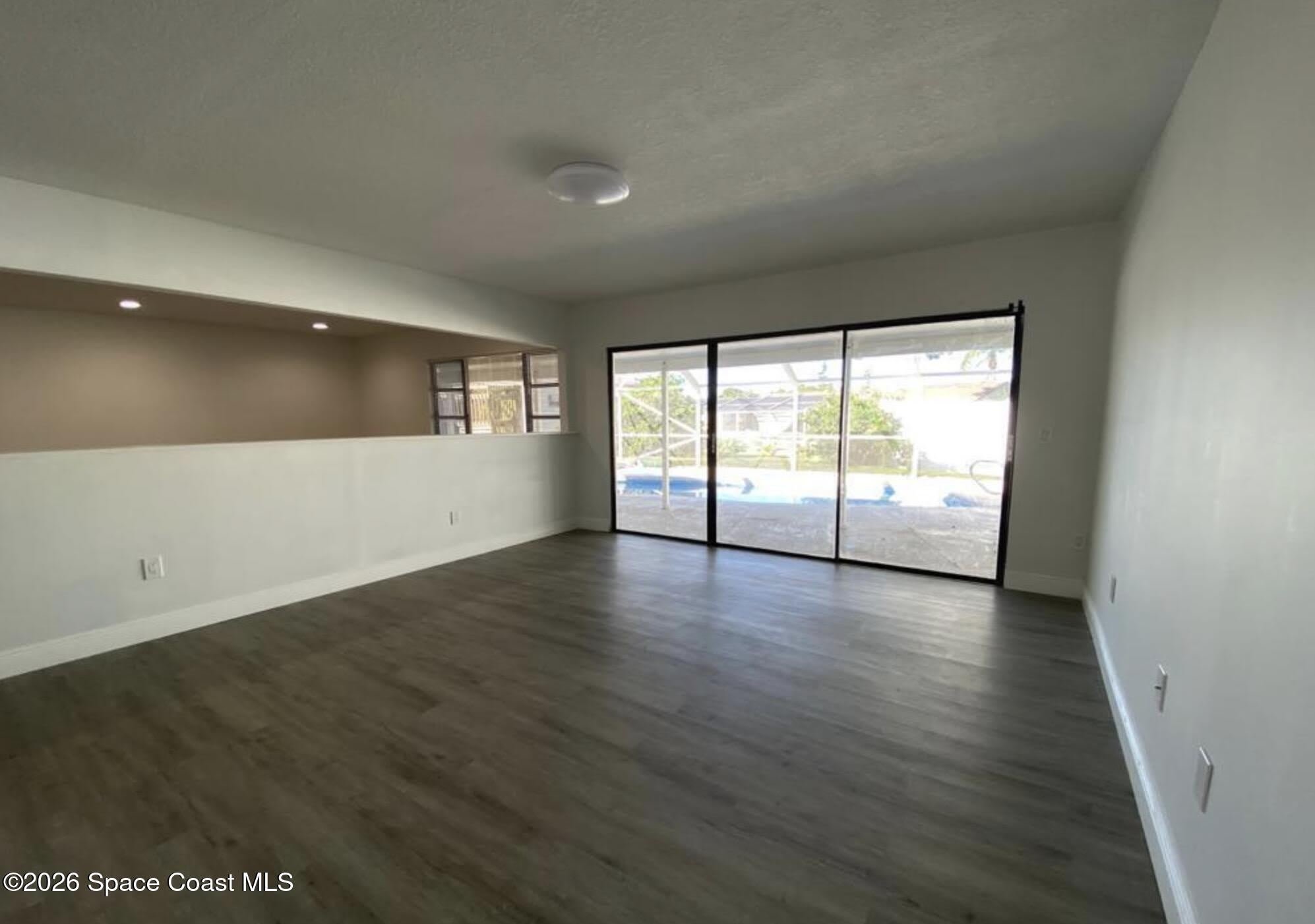 451 Port Malabar Boulevard NE – photo 4
