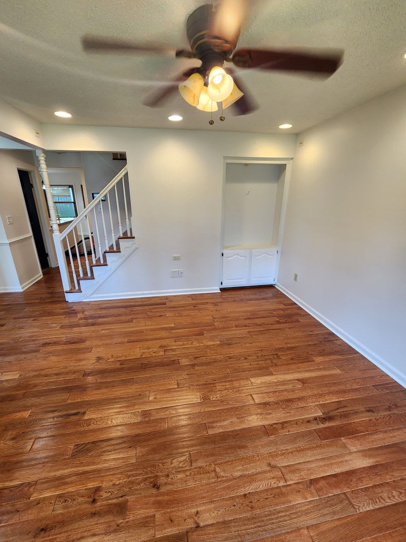 4 Bedroom Home in Sought Out Neighborhood of Virginia Beach – photo 3