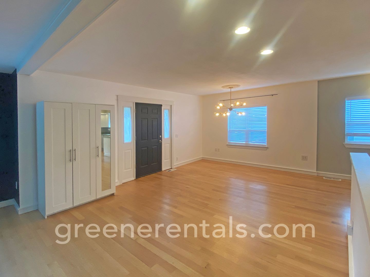Coming Soon Charming 3 Bedroom Home With Vintage Appeal And Modern Updates – photo 3