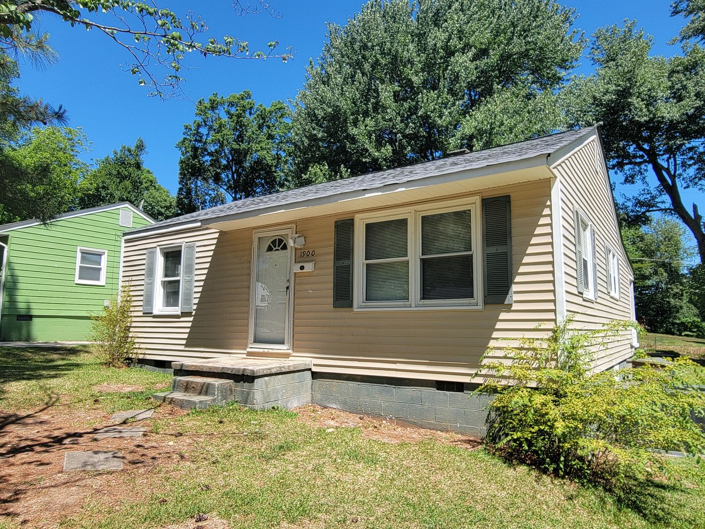 2 Bedroom 1 Bathroom House – photo 2