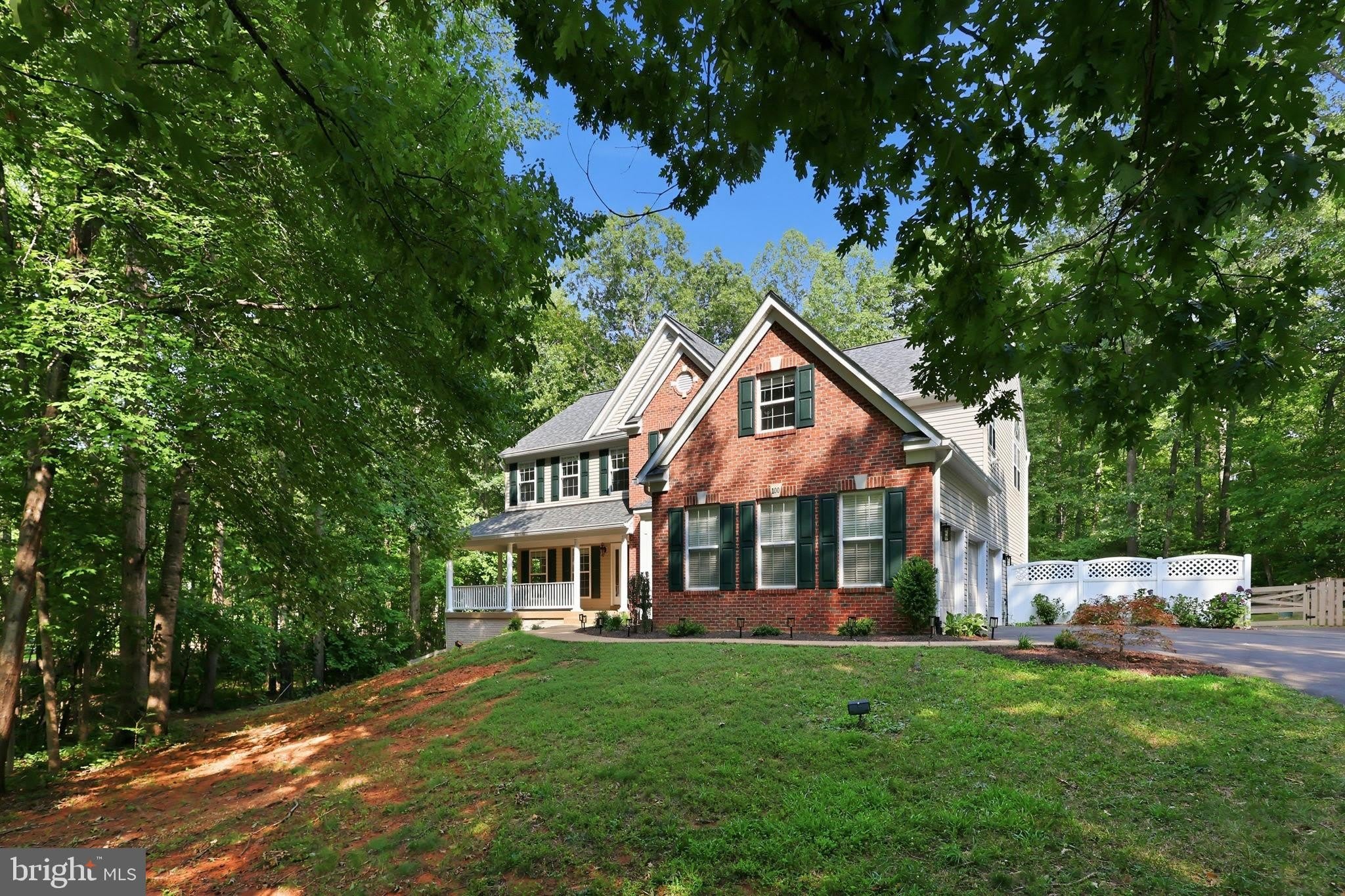 100 SPYGLASS Lane – photo 1