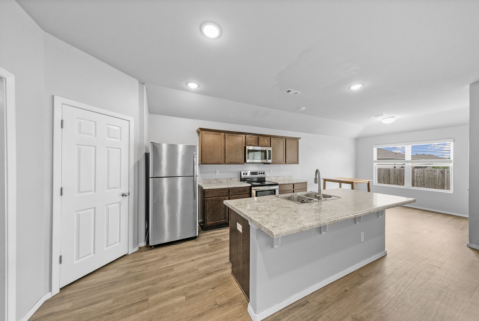 4 Bedroom 2 Bath in Morningside Estates – photo 5