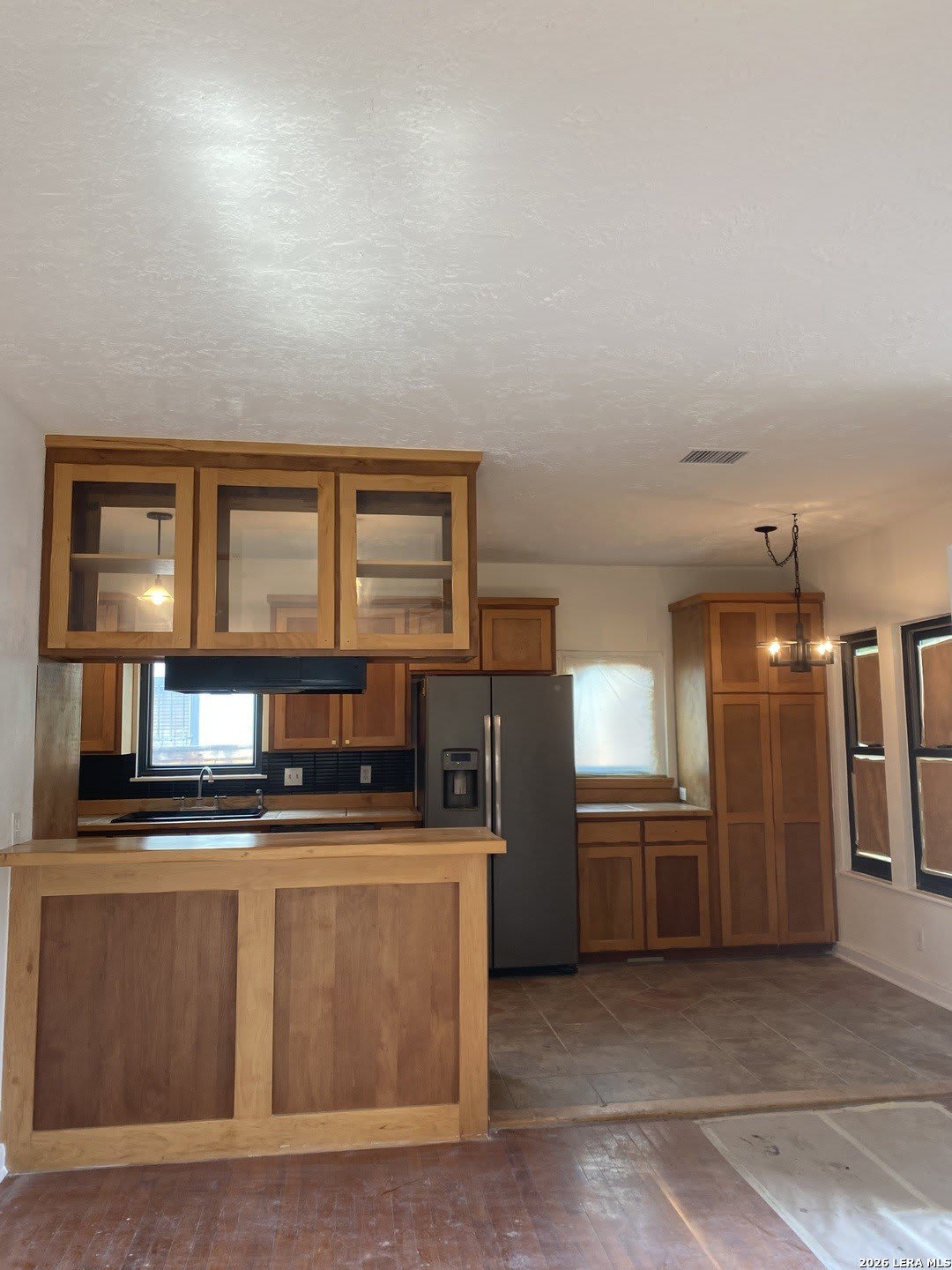 1614 W ROSEWOOD AVE – photo 3