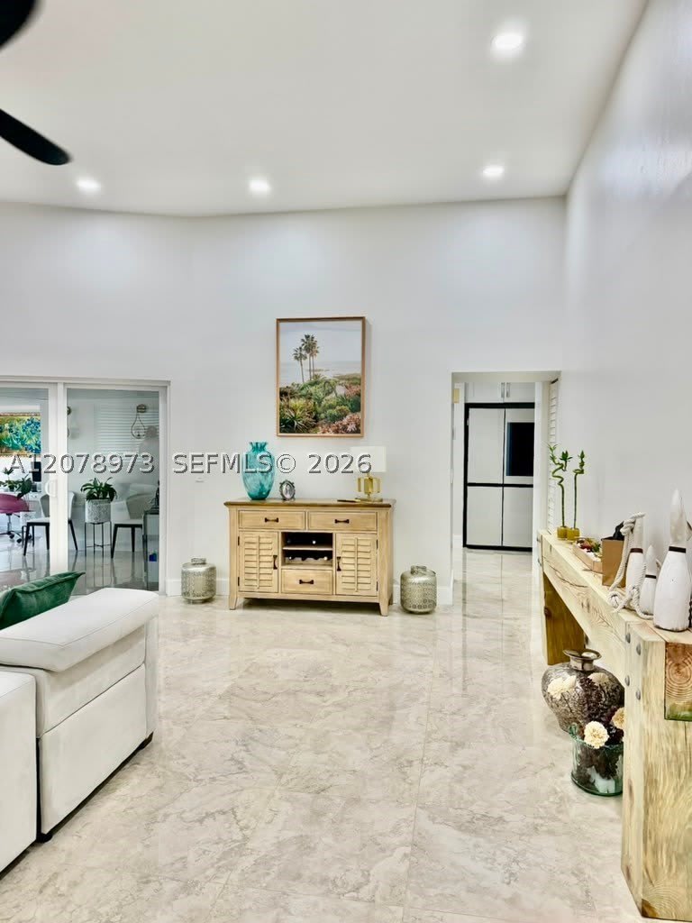 2320 NW 12th St – photo 3
