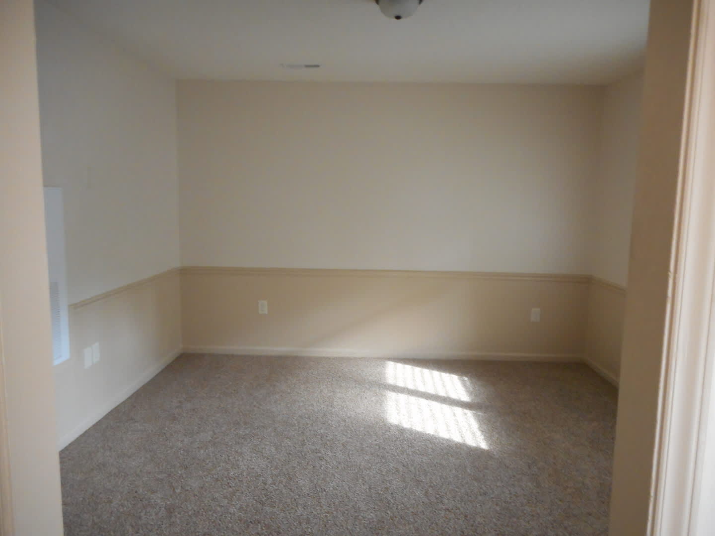1 Bedroom, 1 Bath Cozy Apartment – photo 4