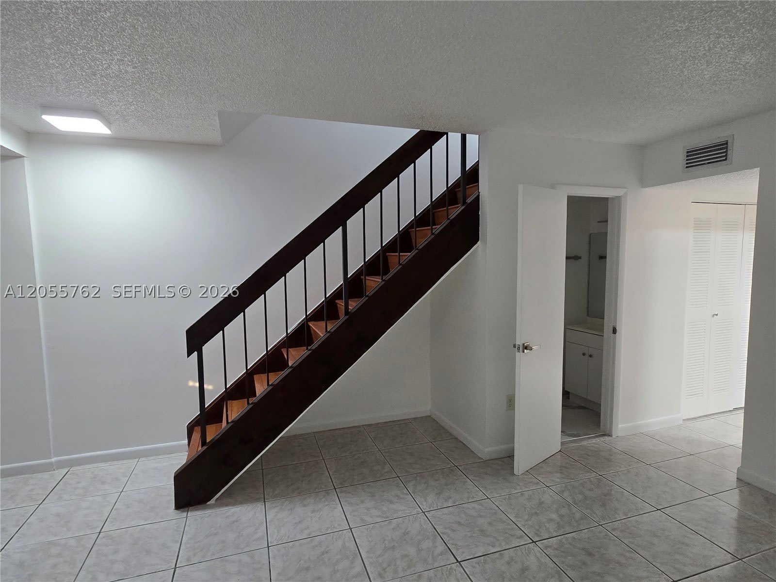 12230 SW 16th Ter – photo 5