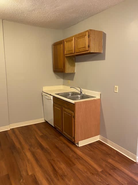 234 Coffeen Street – photo 5