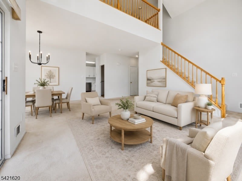 82 Hancock Dr – photo 5