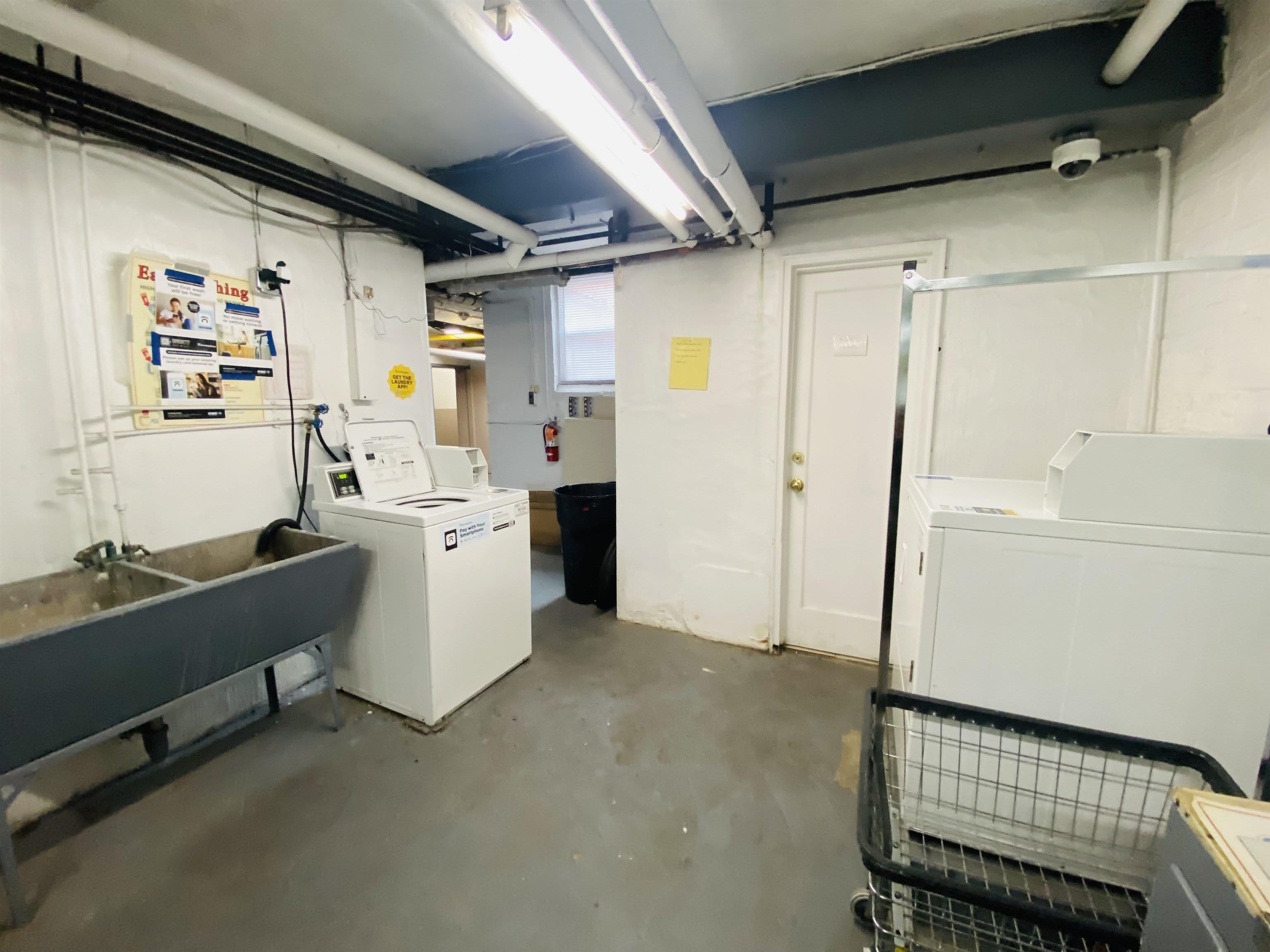 965 Avenue C – photo 4