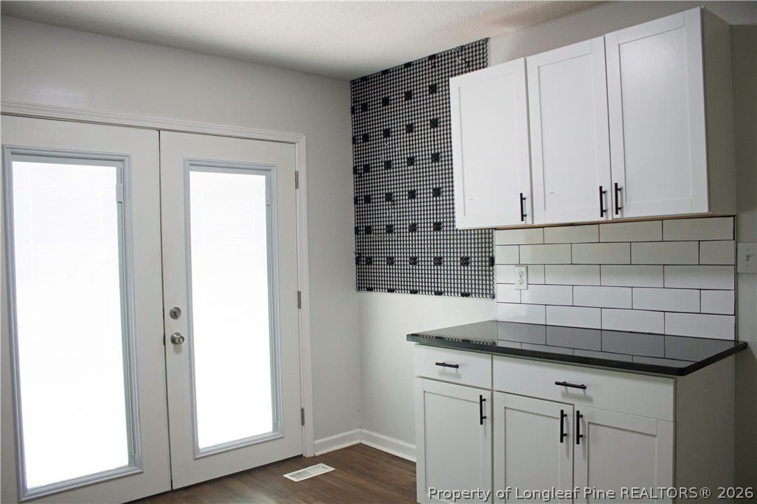 5839 Rivercroft Road – photo 5