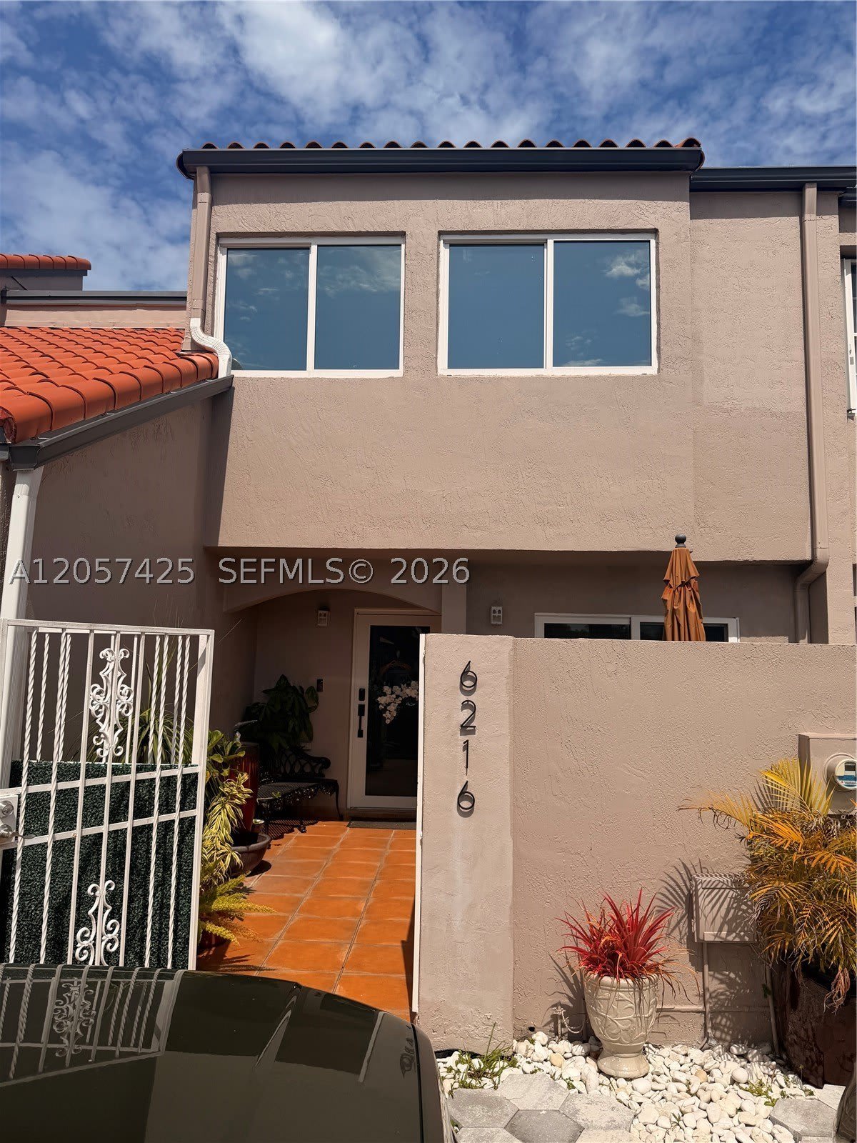 6216 SW 129th Ave – photo 1