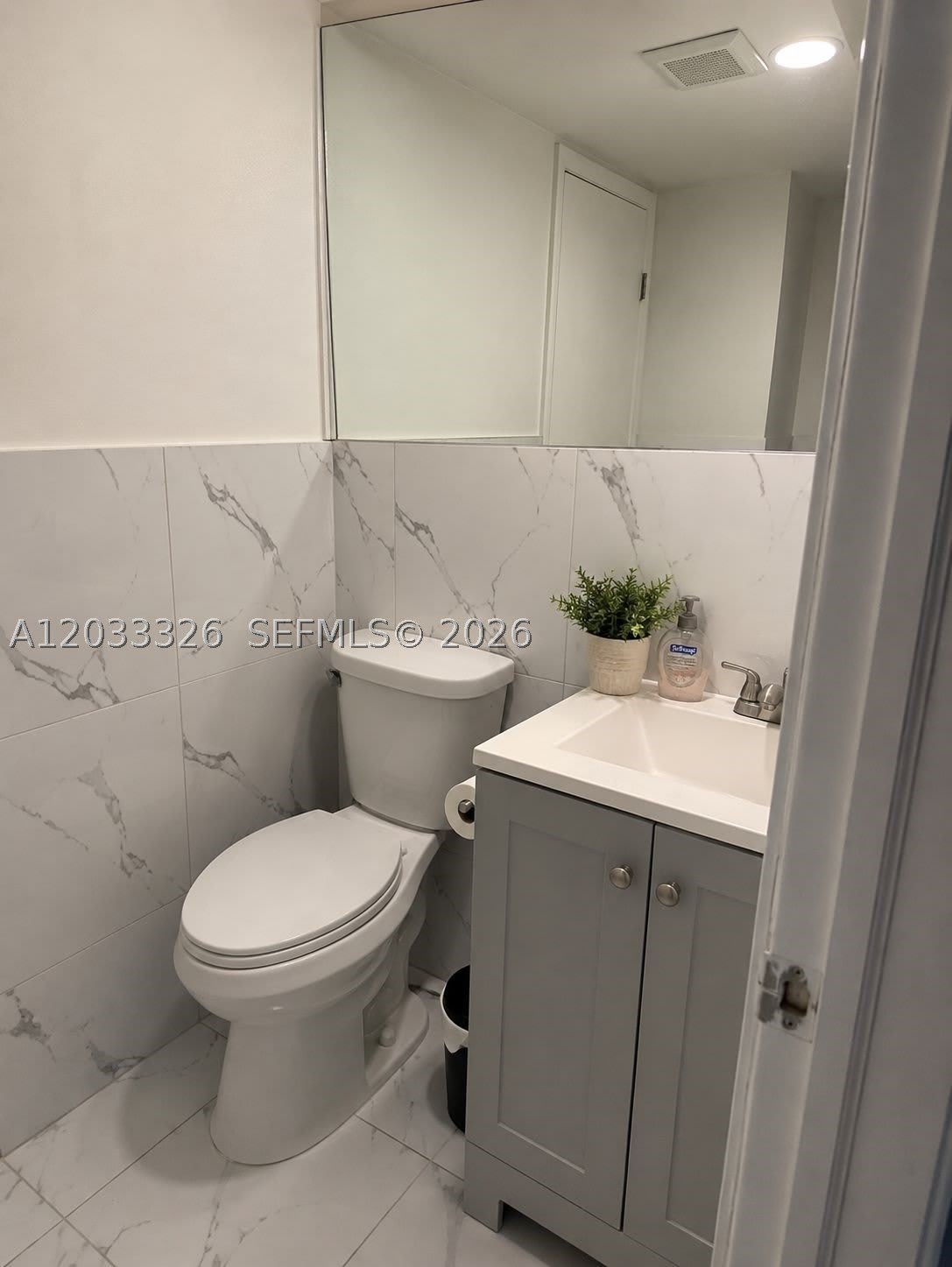 6215 W 22nd Ct – photo 5