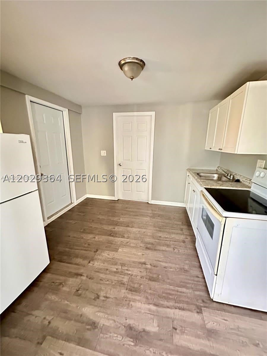 6326 NW 4th Ave – photo 5