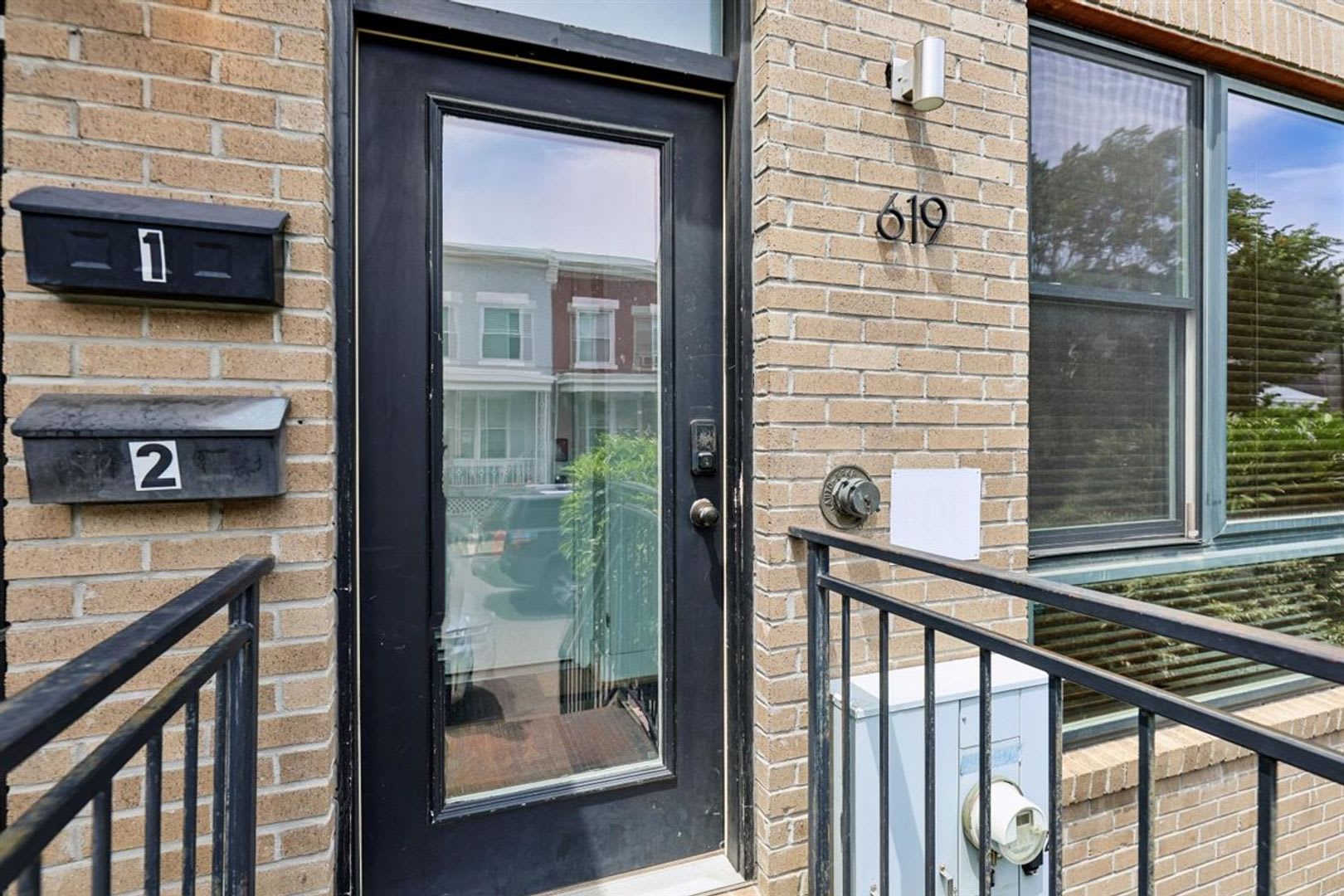 Stunning 2Br 2 5Bth Condo With Rooftop And Reserved Parking Near Howard U – photo 3
