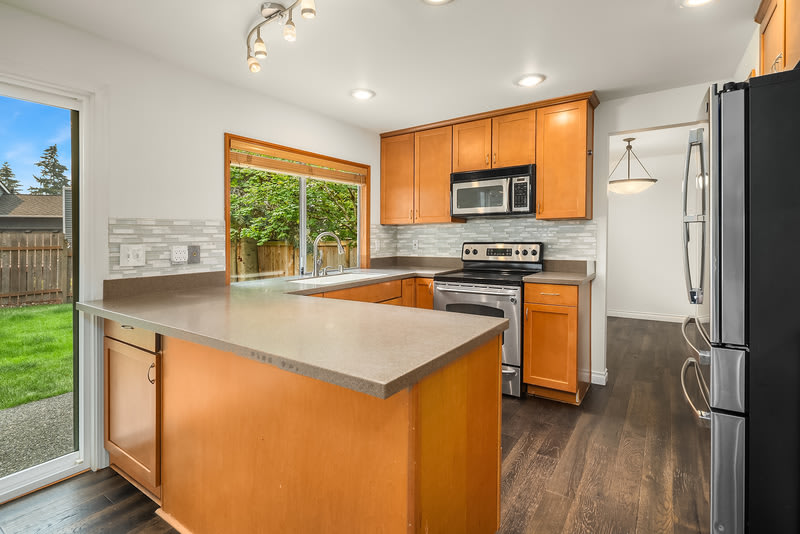 24105 SE 42nd St – photo 3