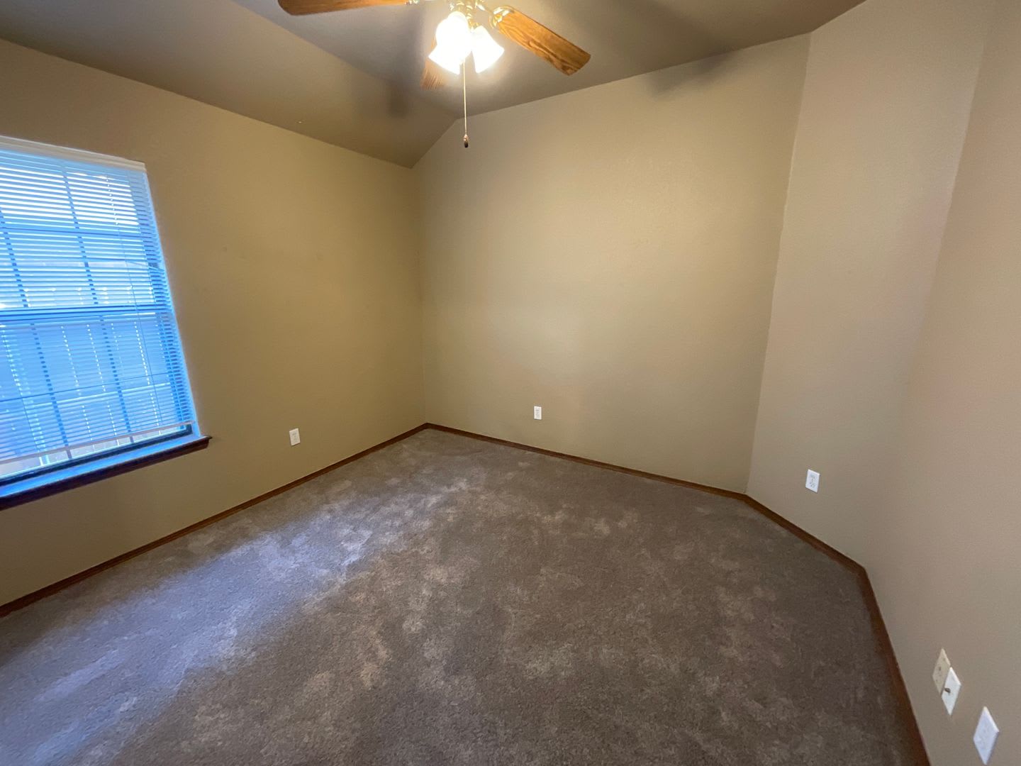 1709 La Cruz Ave – photo 3