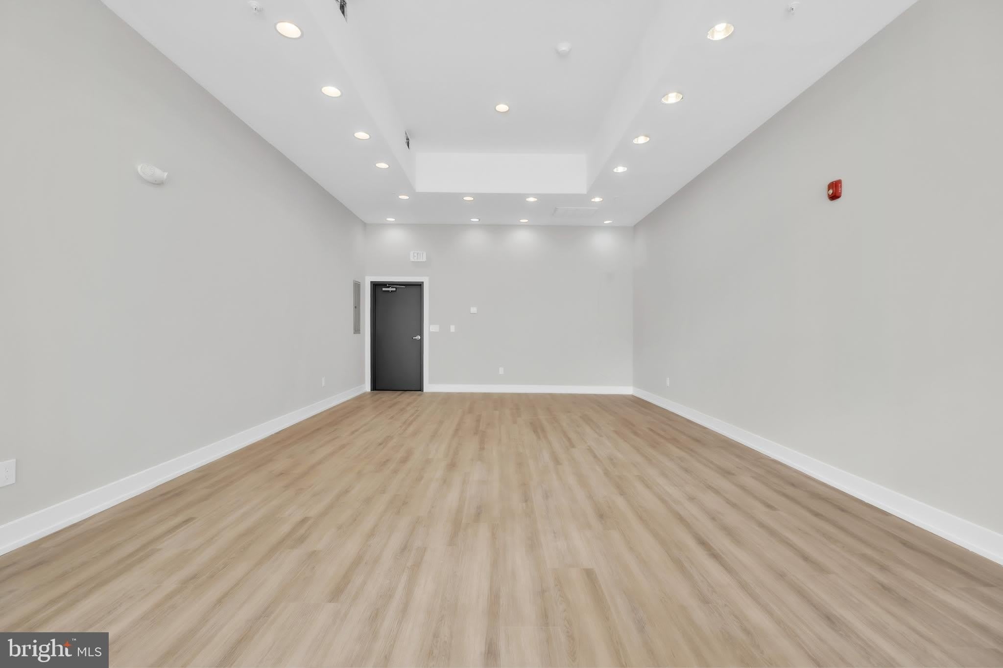 714 CHESTNUT Street – photo 4