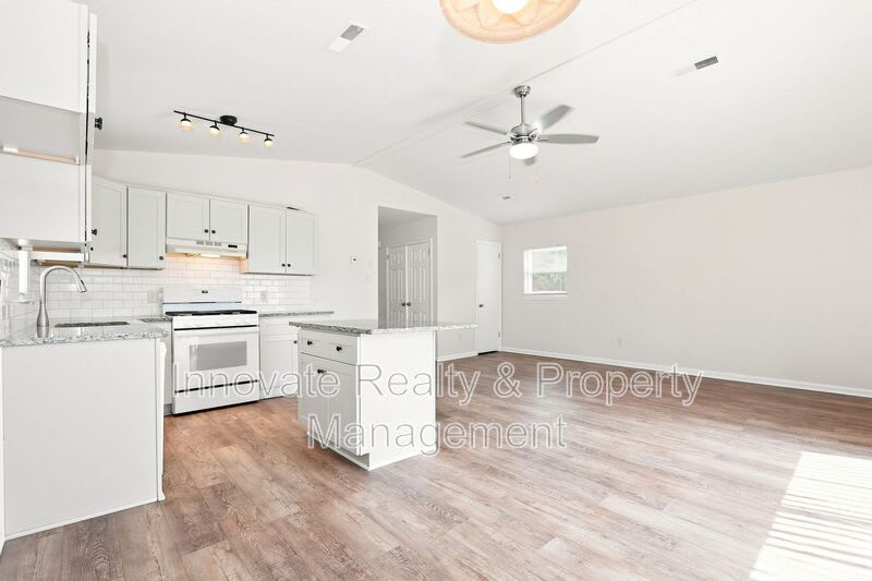 2824 Moreland Road – photo 5