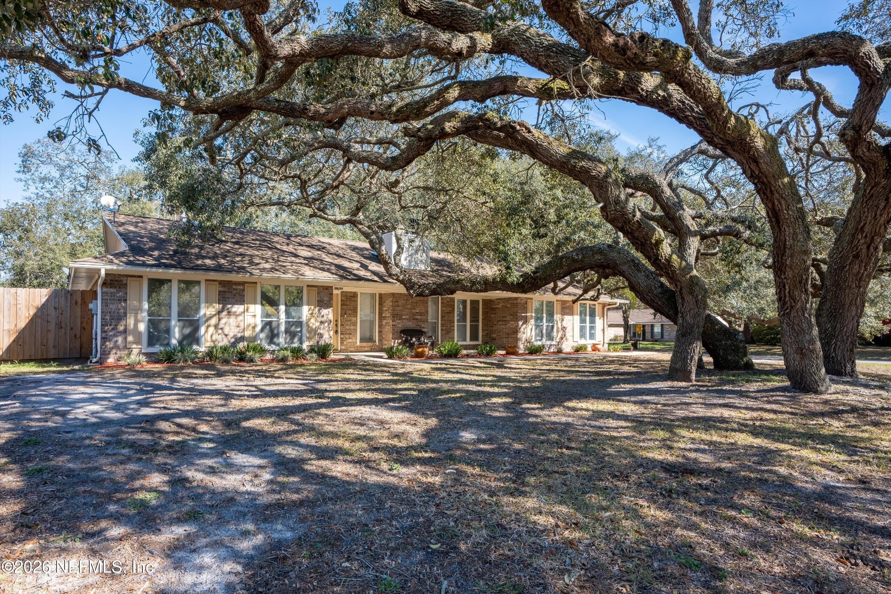 2619 Grafton Drive – photo 1