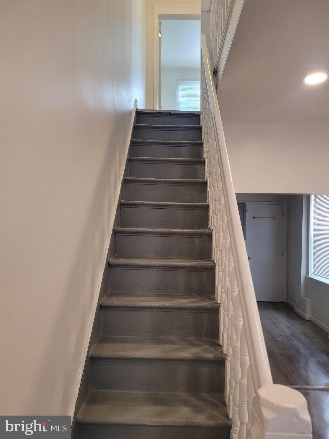 2334 N GRATZ Street – photo 4
