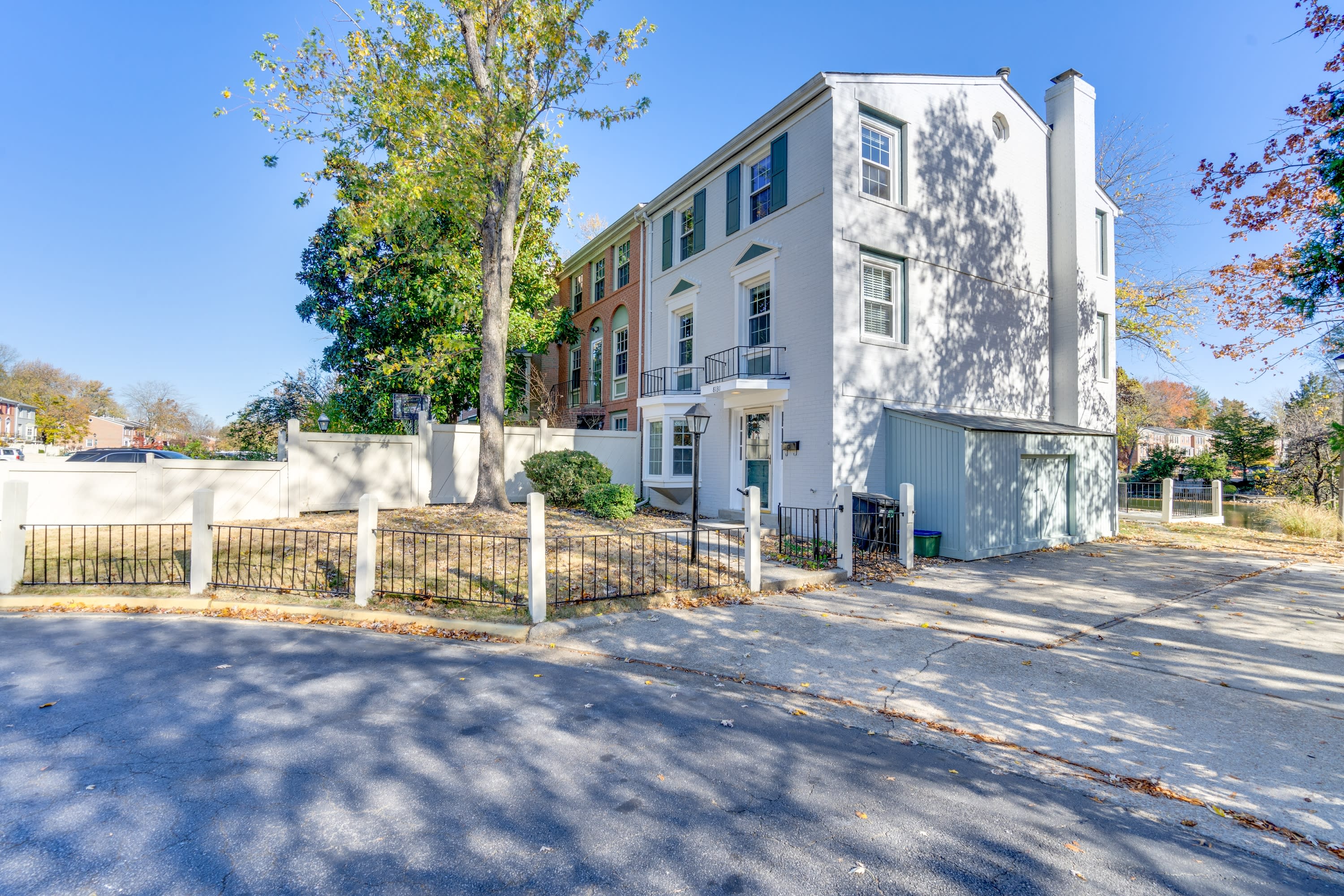 8131 Pinelake Court – photo 3