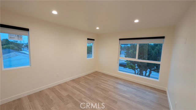 7810 Flight Avenue – photo 5
