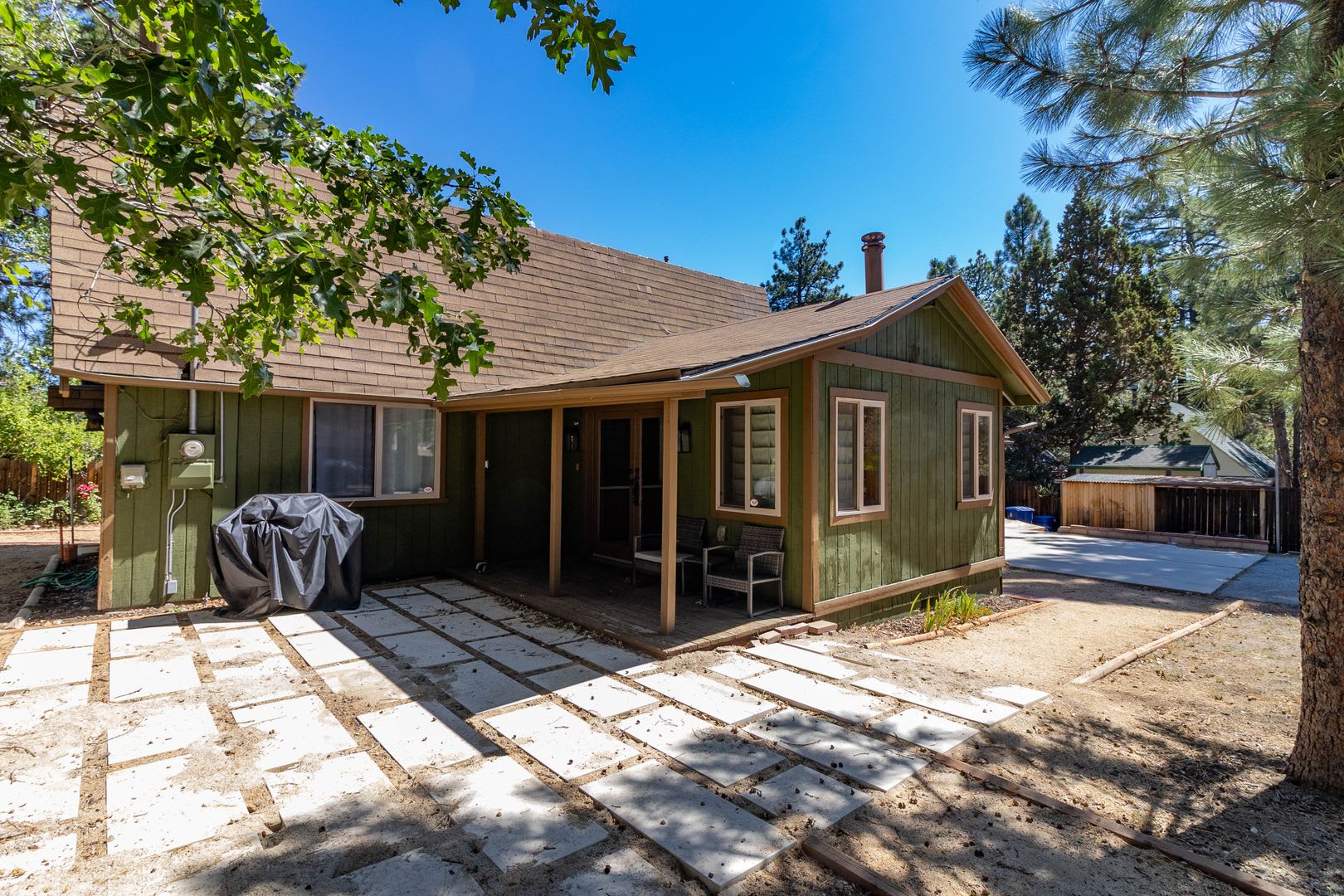 Cute Spacious Gambrel in Sugarloaf with Garage – photo 2