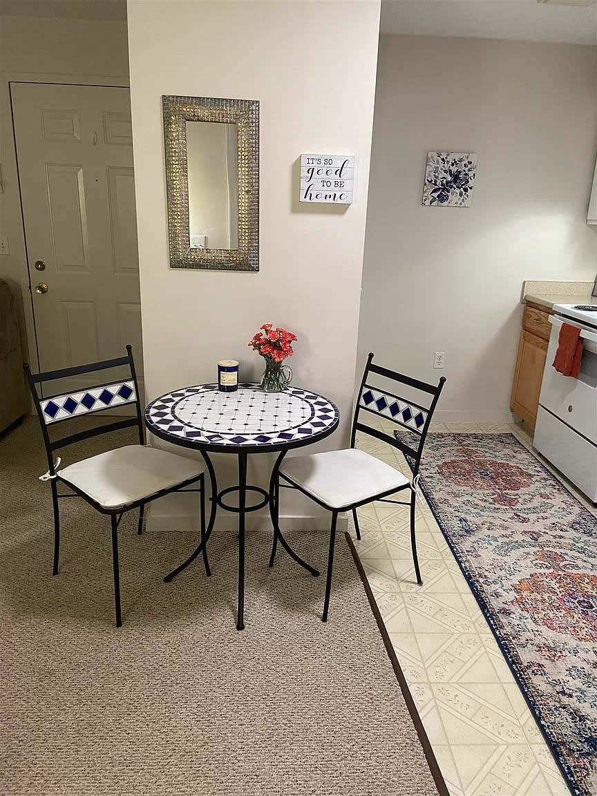 11 St James Pl #1103 – photo 3