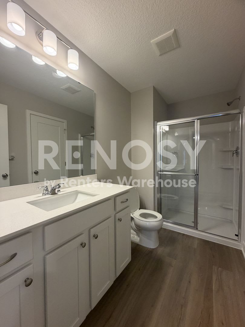 Available Now 4 Bedroom 2 Bath Townhome in St. Paul – photo 3