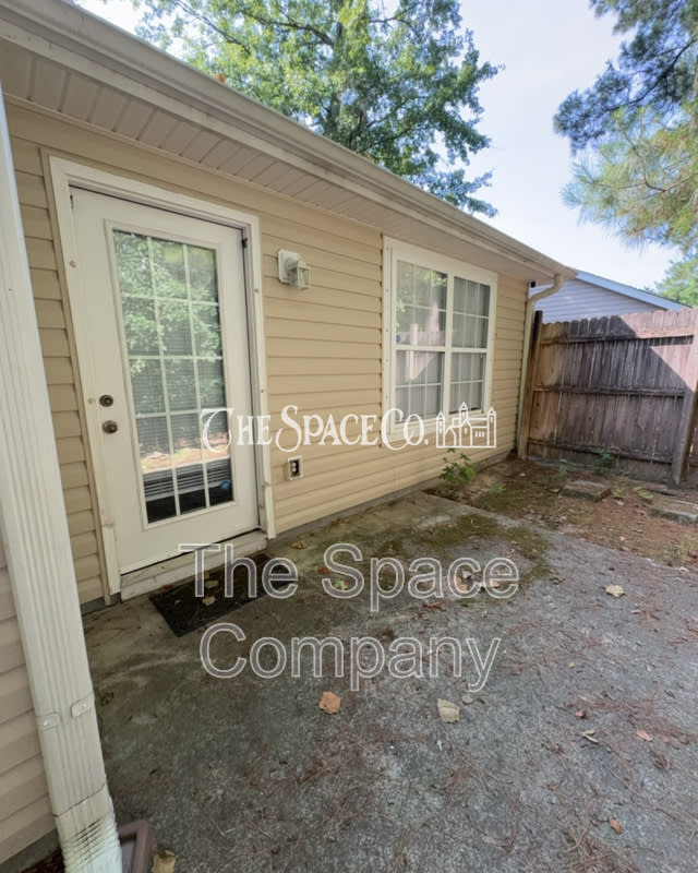 8057 Vermont Road North Charleston, SC 29418 – photo 3