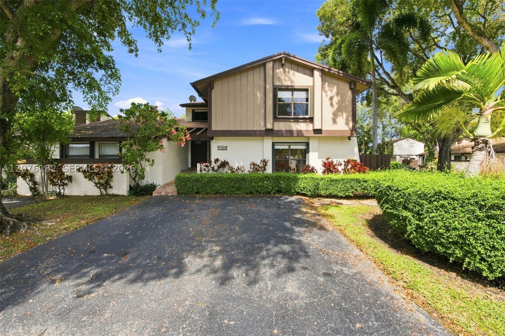 6820 SW 128th Ct – photo 2