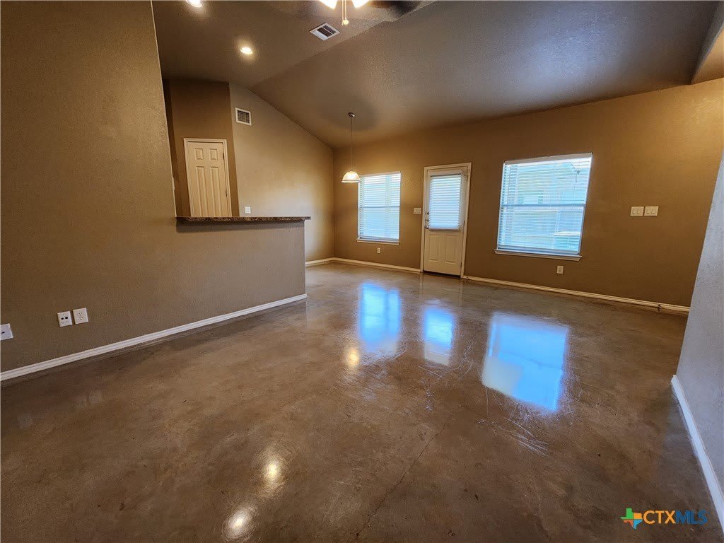 224 Anne Louise Drive – photo 5