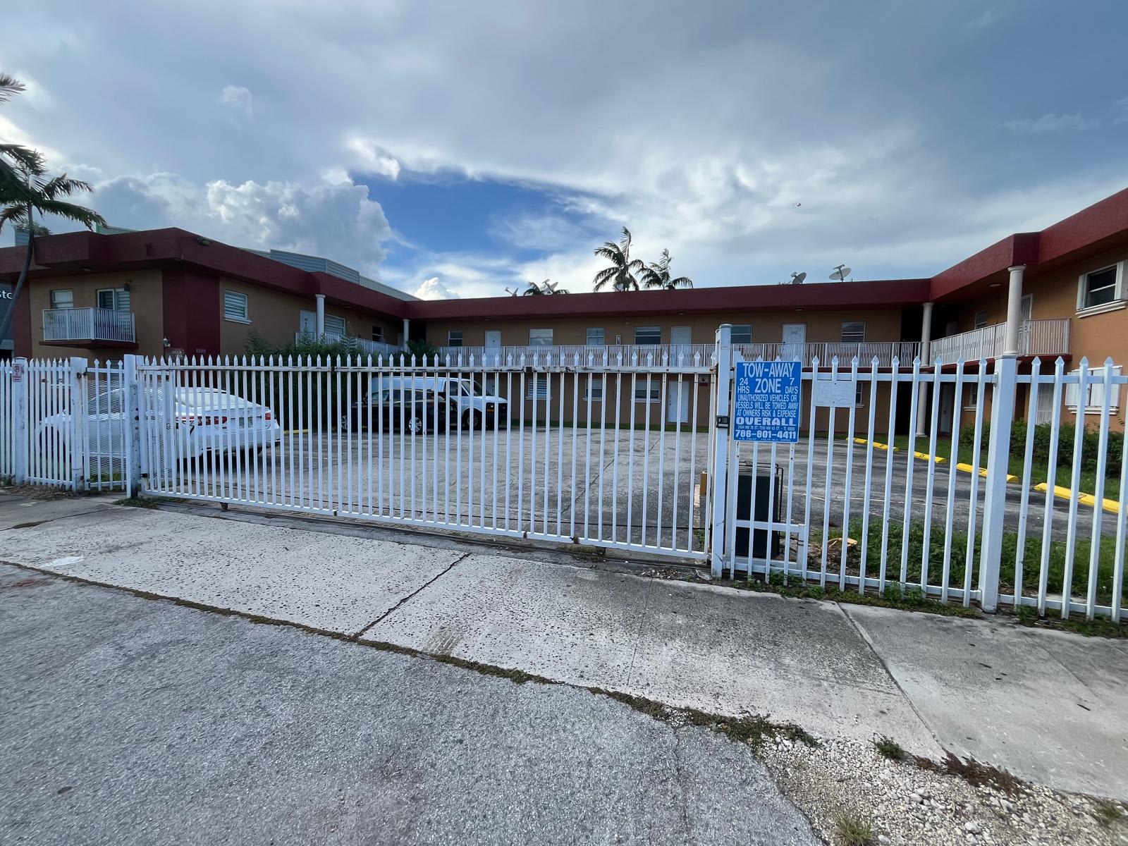 1265 W 24 St, Unit 224 – photo 4